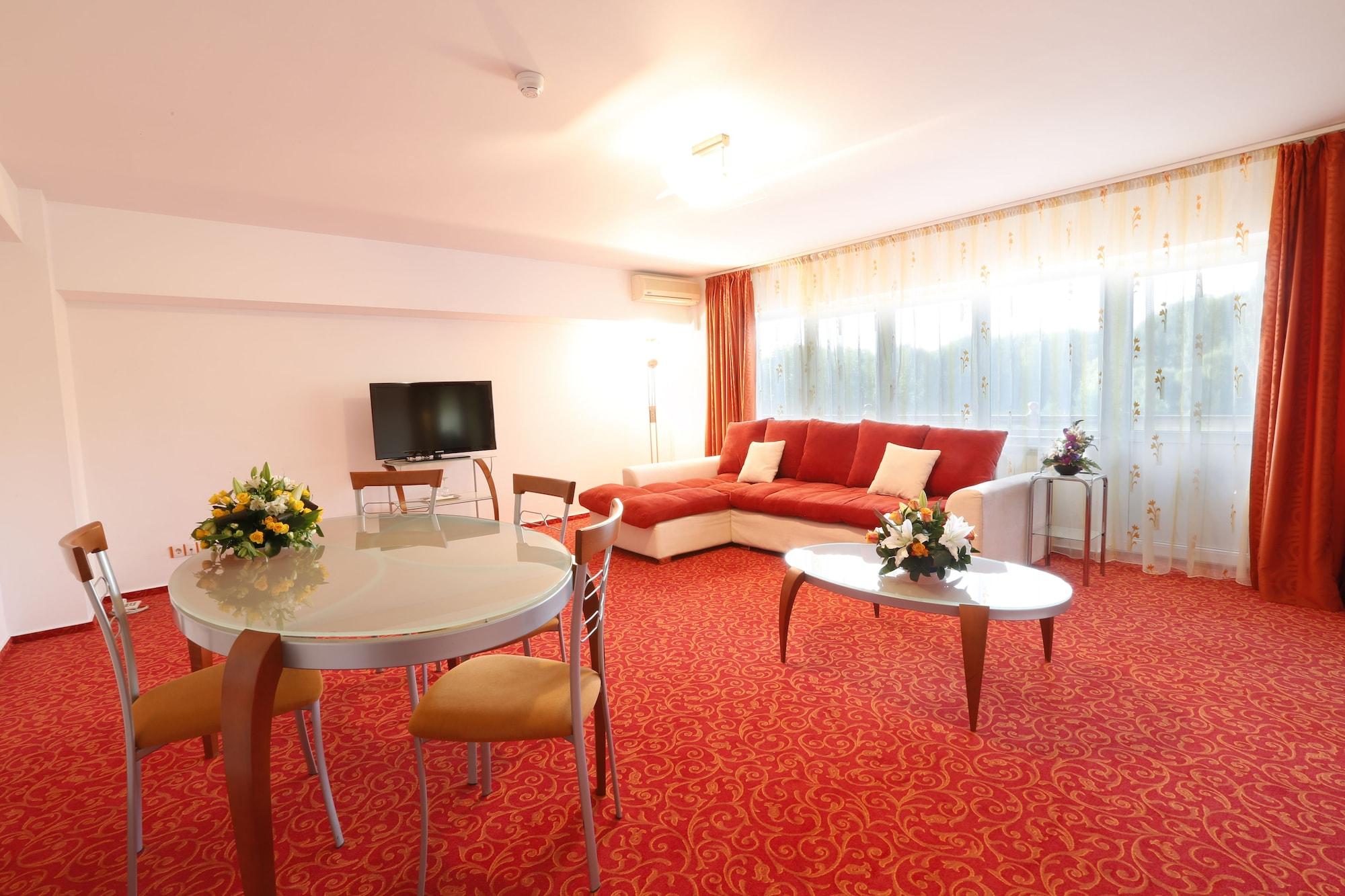 โฮเต็ล เฮราสทรอ Hotel บูคาเรสต์ ภายนอก รูปภาพ